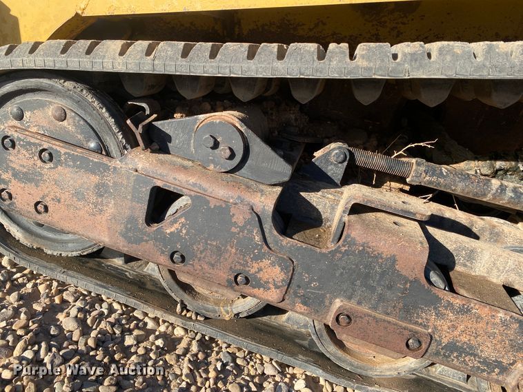 image for item DL1497 2005 ASV RC-100  tracked skid steer loader