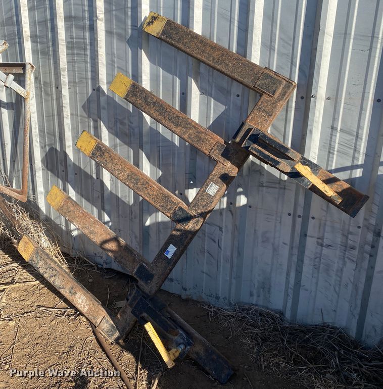 image for item DL1497 2005 ASV RC-100  tracked skid steer loader