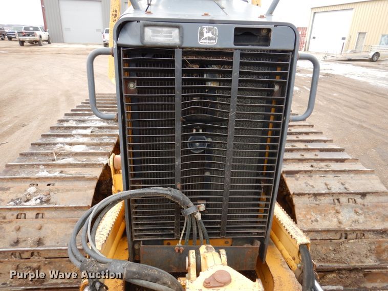 image for item DL5918 2000 John Deere 650H LGP  dozer