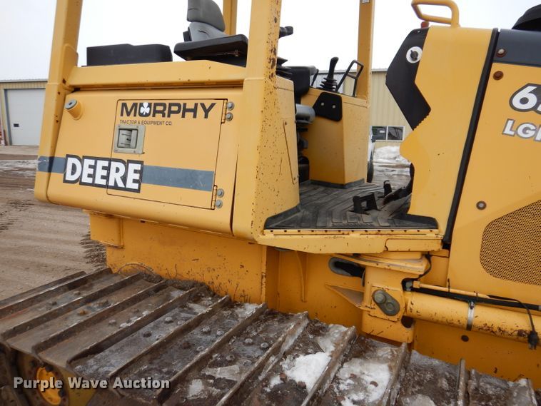 image for item DL5918 2000 John Deere 650H LGP  dozer