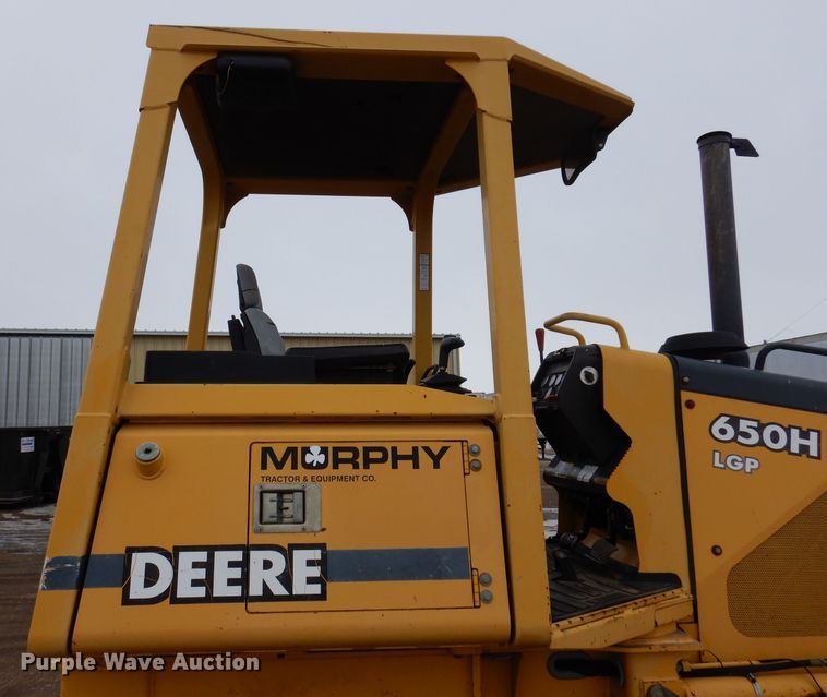 image for item DL5918 2000 John Deere 650H LGP  dozer