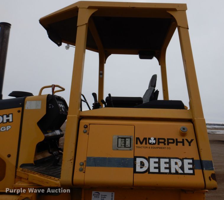 image for item DL5918 2000 John Deere 650H LGP  dozer