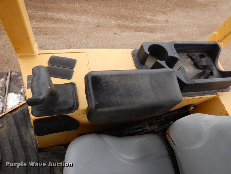 image for item DL5918 2000 John Deere 650H LGP  dozer