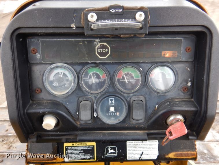 image for item DL5918 2000 John Deere 650H LGP  dozer