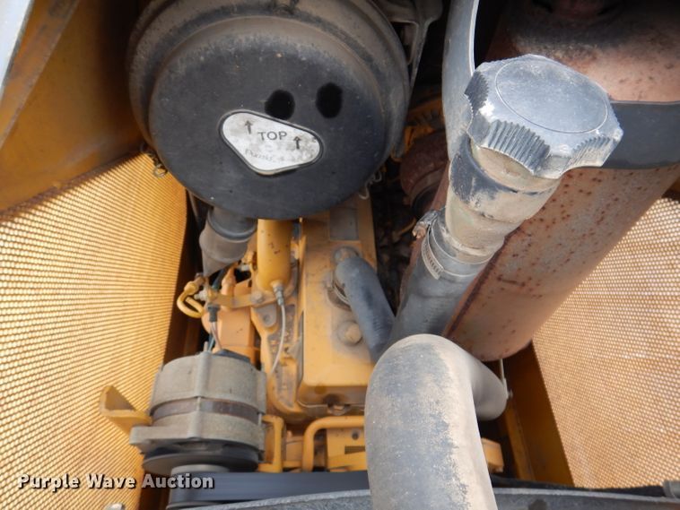 image for item DL5918 2000 John Deere 650H LGP  dozer