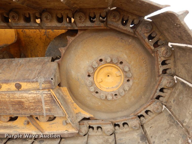 image for item DL5918 2000 John Deere 650H LGP  dozer