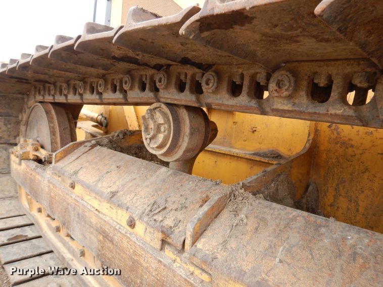 image for item DL5918 2000 John Deere 650H LGP  dozer