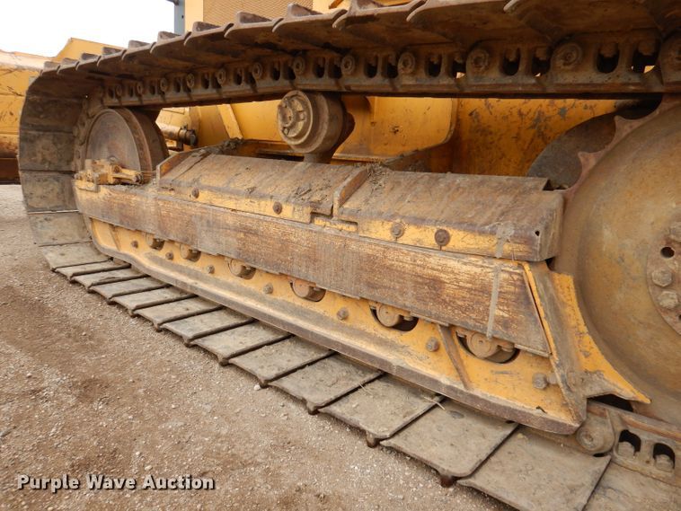 image for item DL5918 2000 John Deere 650H LGP  dozer