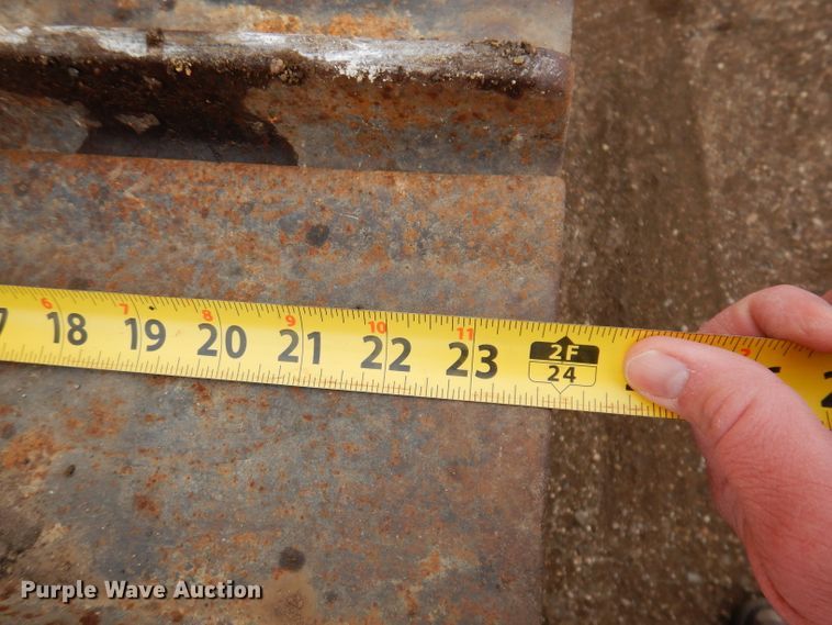 image for item DL5918 2000 John Deere 650H LGP  dozer