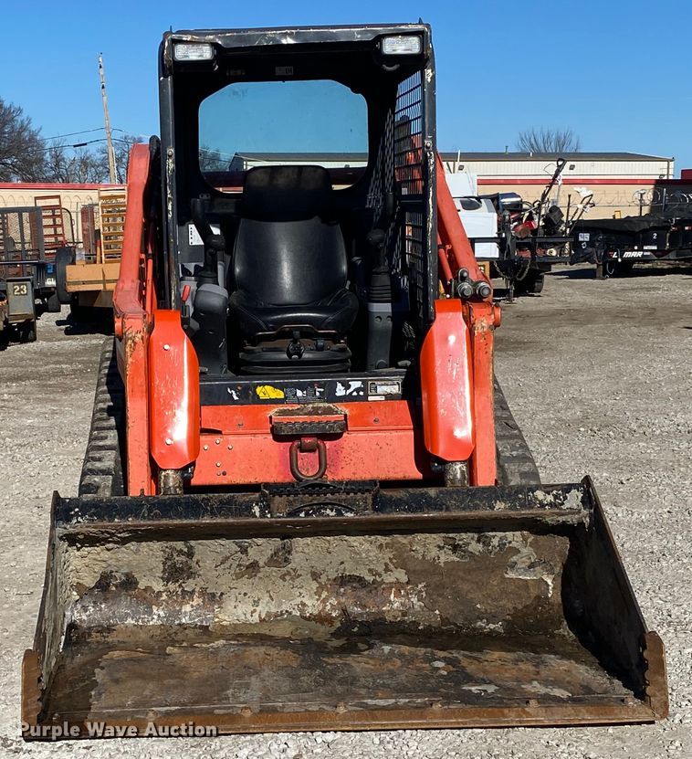image for item DL6823 2017 Kubota SVL75-2  tracked skid steer loader