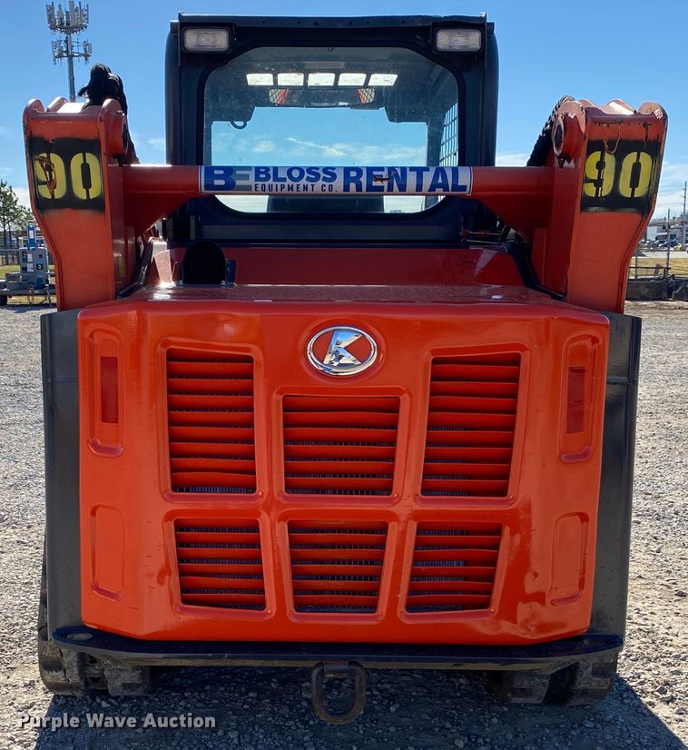 image for item DL6823 2017 Kubota SVL75-2  tracked skid steer loader