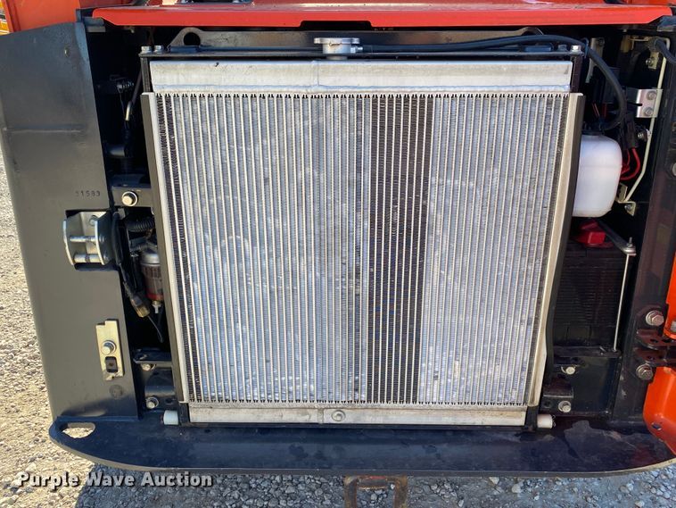 image for item DL6823 2017 Kubota SVL75-2  tracked skid steer loader