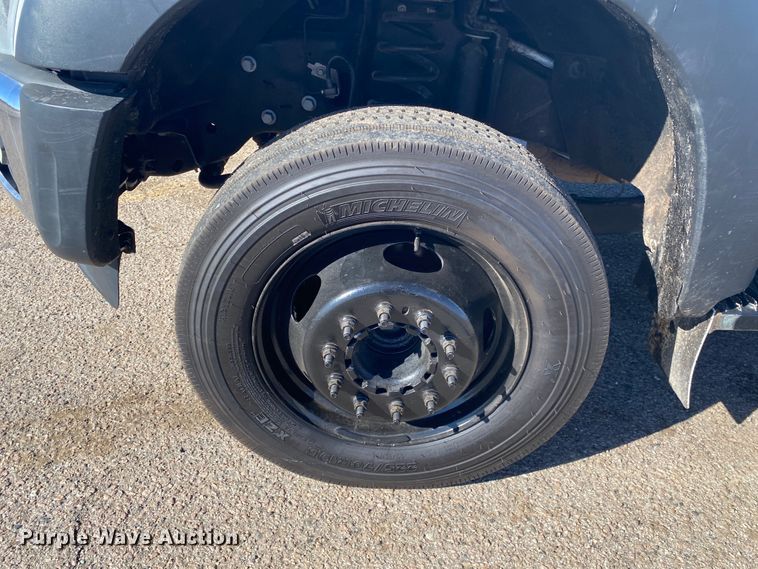 image for item DL6905 2015 Ford F550 Super Duty XL  utility / service truck