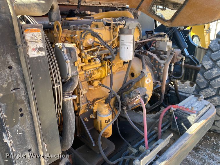 image for item DL6908 2007 Caterpillar TL943  telehandler