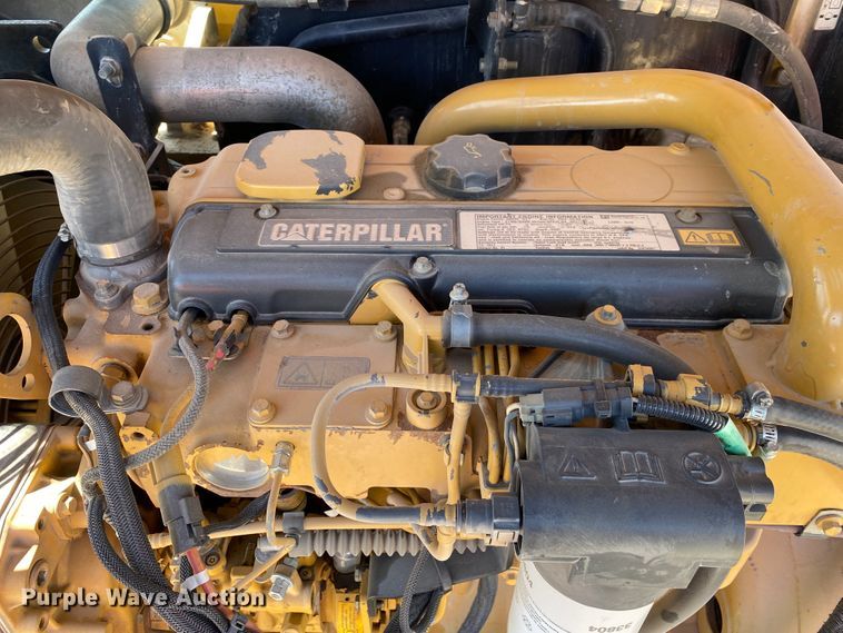 image for item DL6908 2007 Caterpillar TL943  telehandler