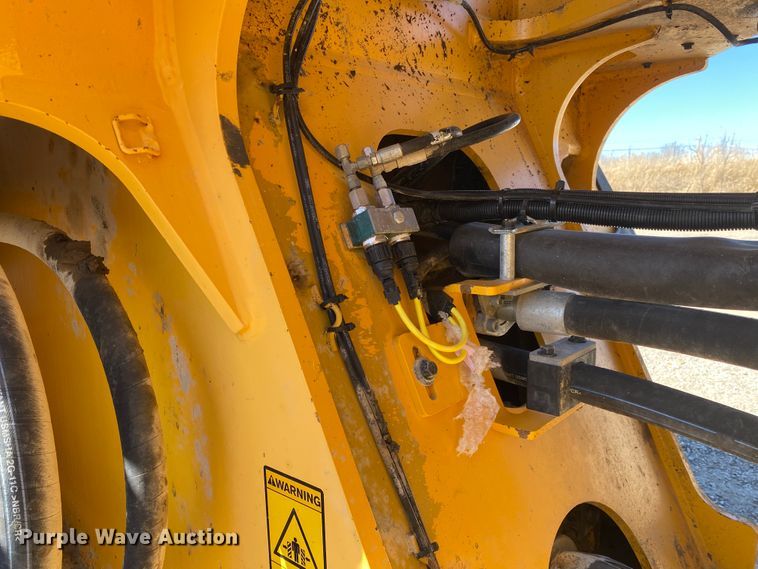image for item DL6910 2013 Volvo L220G  wheel loader