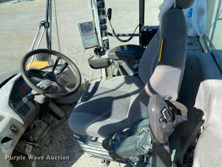 image for item DL6910 2013 Volvo L220G  wheel loader