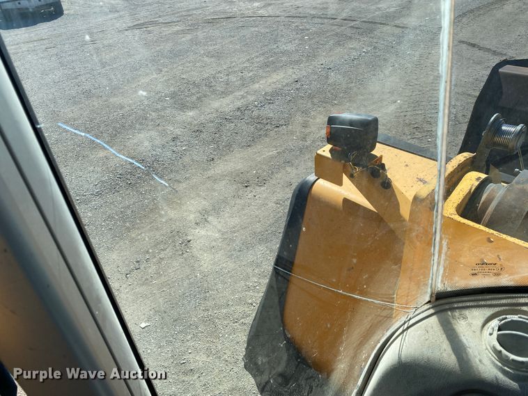 image for item DL6910 2013 Volvo L220G  wheel loader