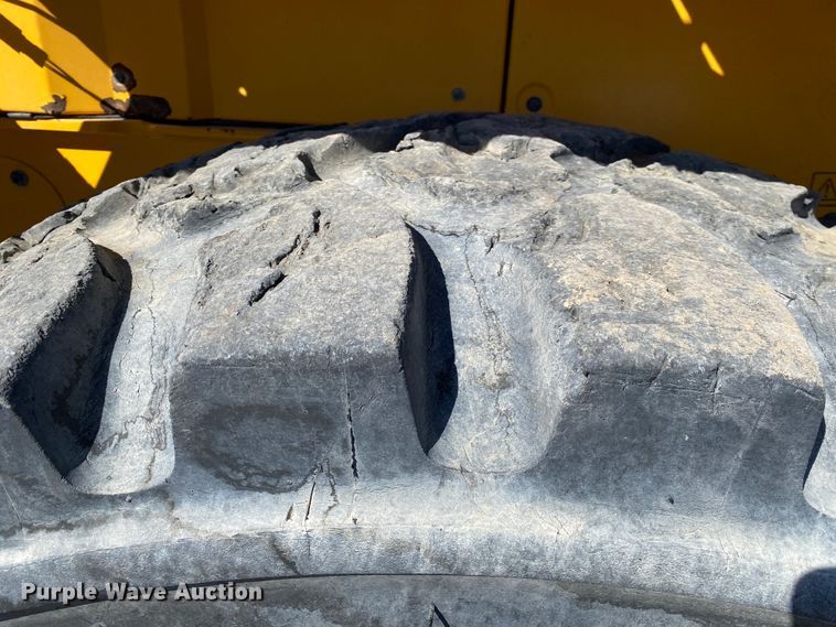 image for item DL6910 2013 Volvo L220G  wheel loader