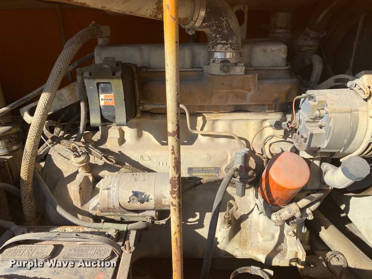 image for item DL6915 1985 Sullivan  air compressor