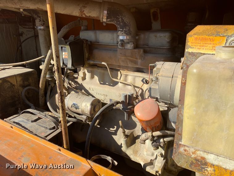 image for item DL6915 1985 Sullivan  air compressor