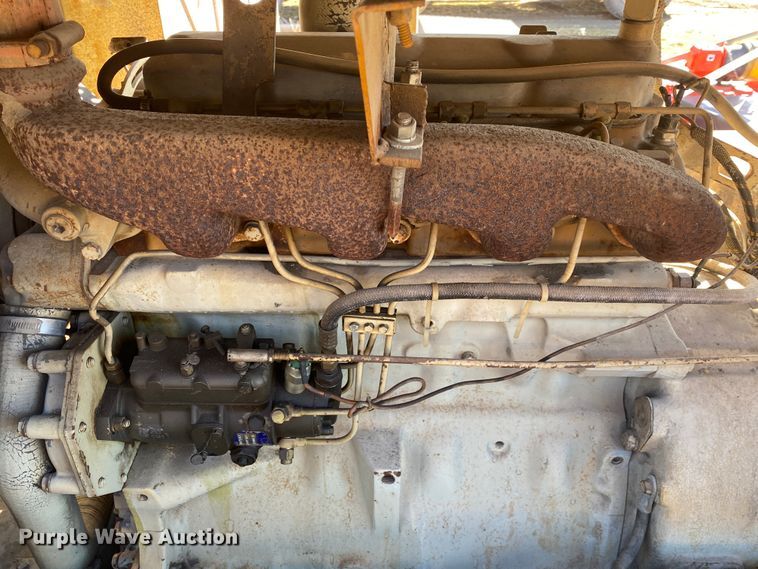 image for item DL6915 1985 Sullivan  air compressor