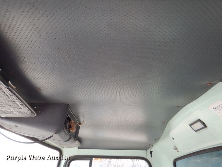 image for item DM4467 1985 Ford LT8000  dump truck