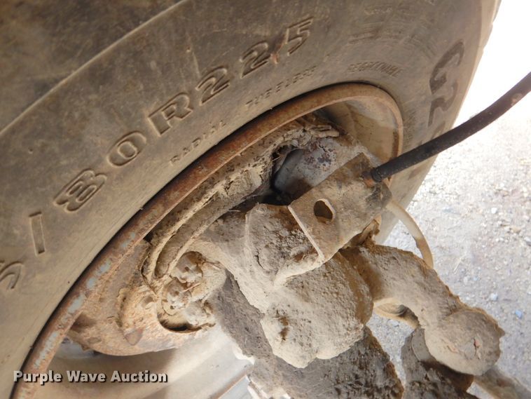 image for item DM4467 1985 Ford LT8000  dump truck