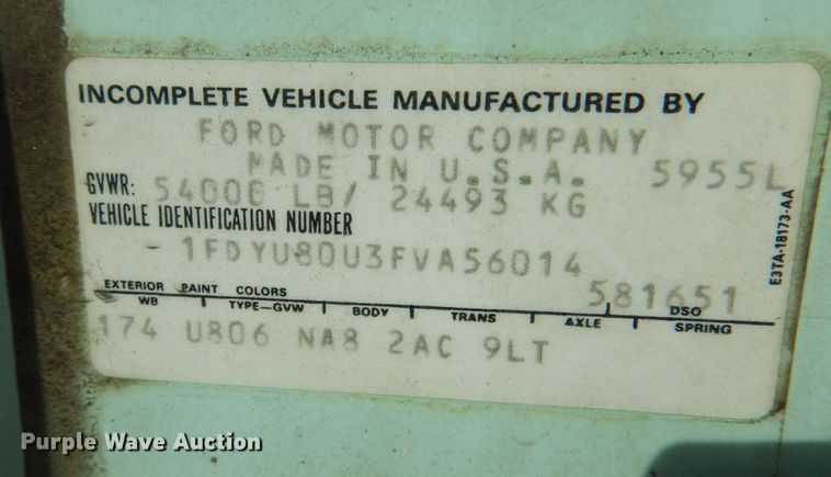 image for item DM4467 1985 Ford LT8000  dump truck