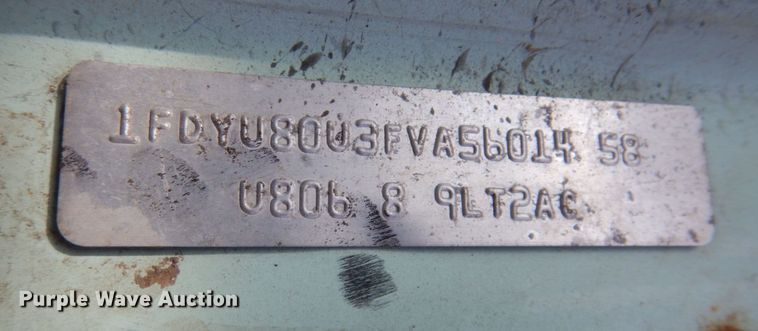 image for item DM4467 1985 Ford LT8000  dump truck