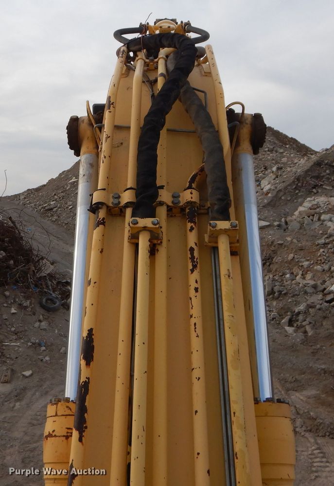 image for item DM4472 1998 Komatsu PC400LC-6  long reach excavator