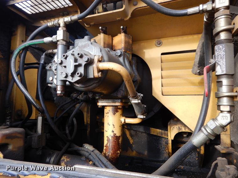 image for item DM4472 1998 Komatsu PC400LC-6  long reach excavator