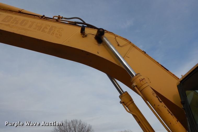 image for item DM4472 1998 Komatsu PC400LC-6  long reach excavator