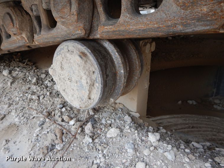 image for item DM4472 1998 Komatsu PC400LC-6  long reach excavator