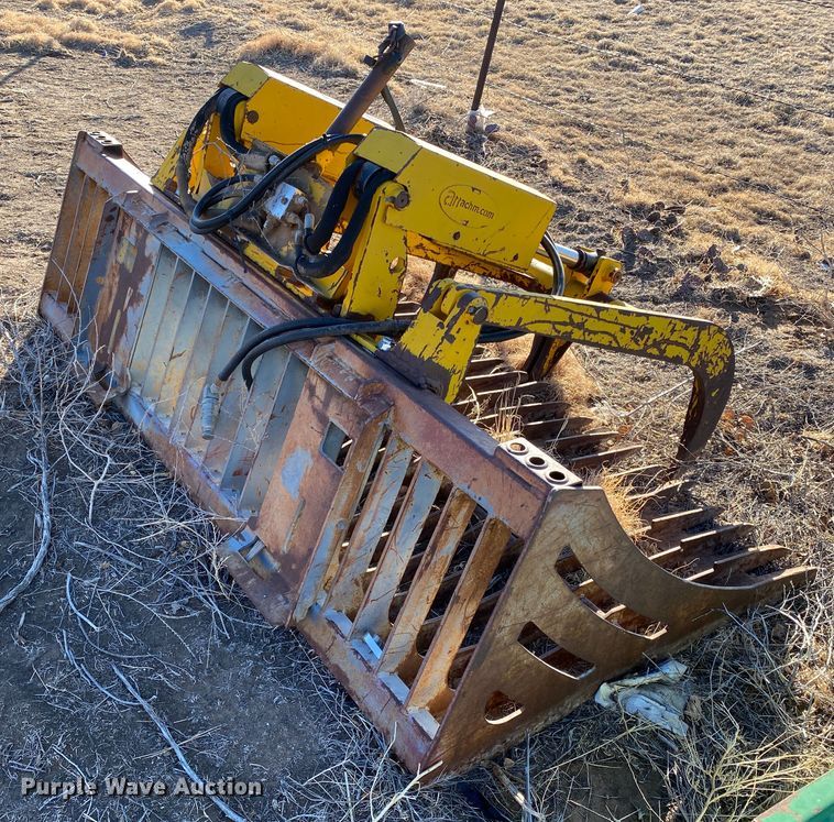 image for item DM8257 72" W skid steer grapple bucket