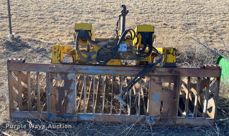 image for item DM8257 72" W skid steer grapple bucket