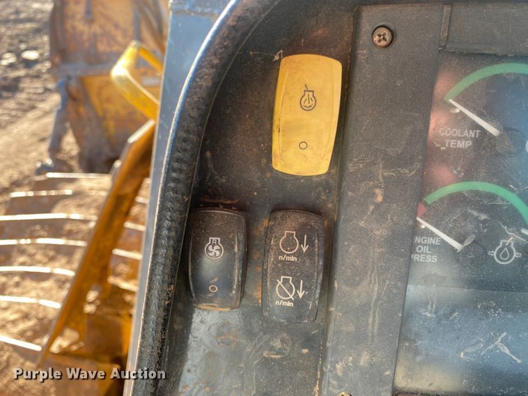 image for item DM8262 2007 John Deere 850J  dozer