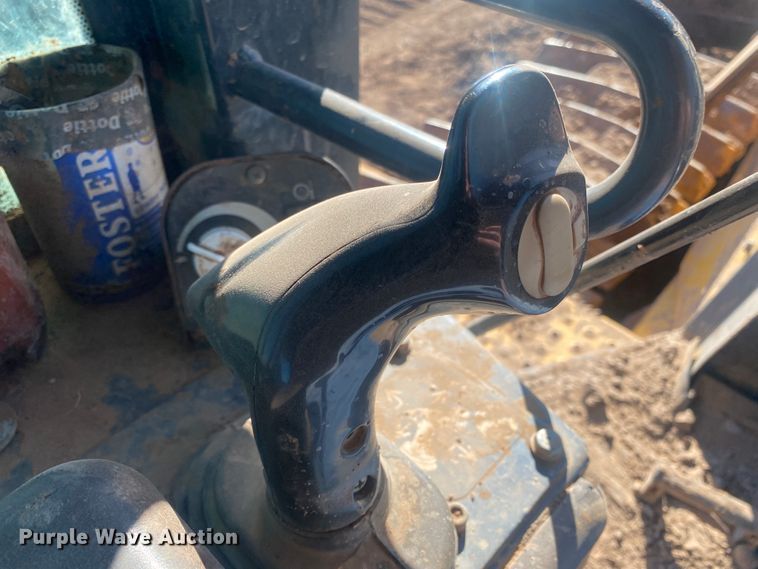 image for item DM8262 2007 John Deere 850J  dozer