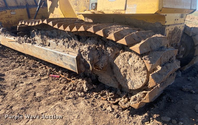 image for item DM8262 2007 John Deere 850J  dozer