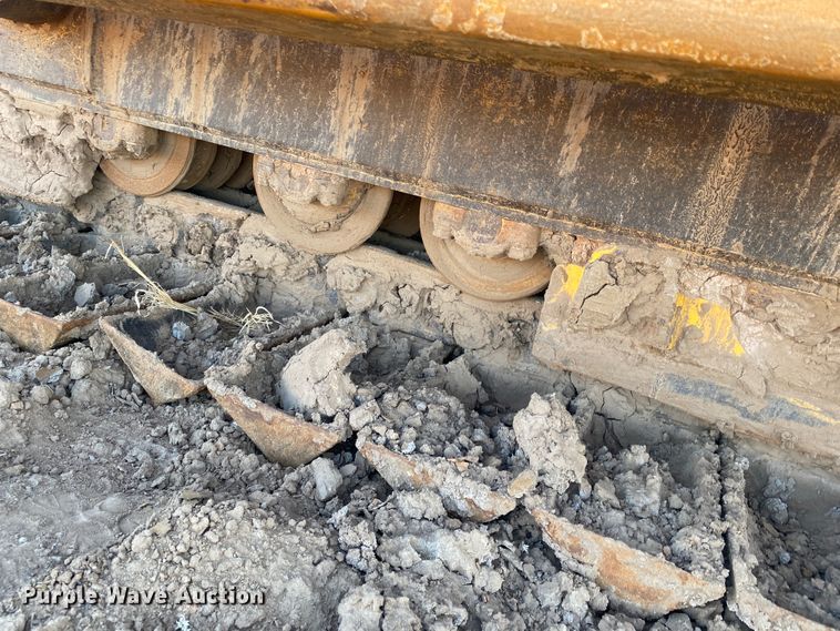 image for item DM8262 2007 John Deere 850J  dozer