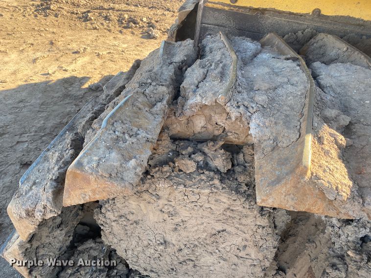 image for item DM8262 2007 John Deere 850J  dozer