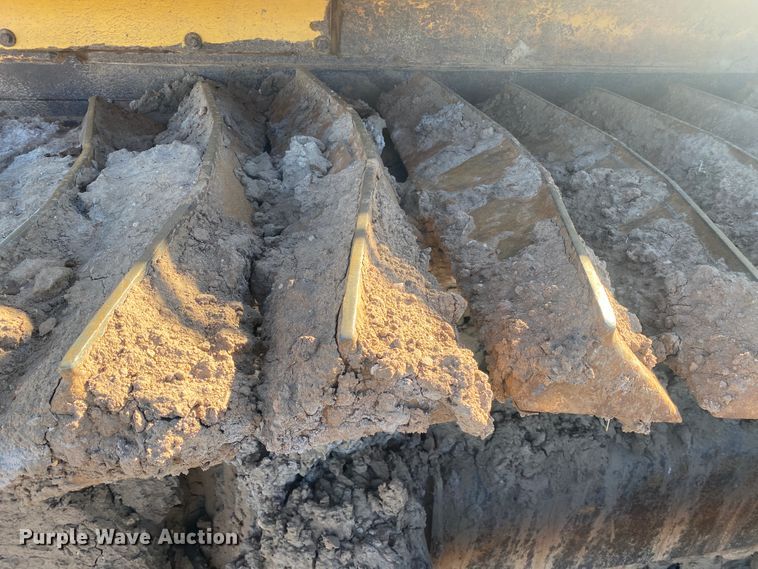 image for item DM8262 2007 John Deere 850J  dozer