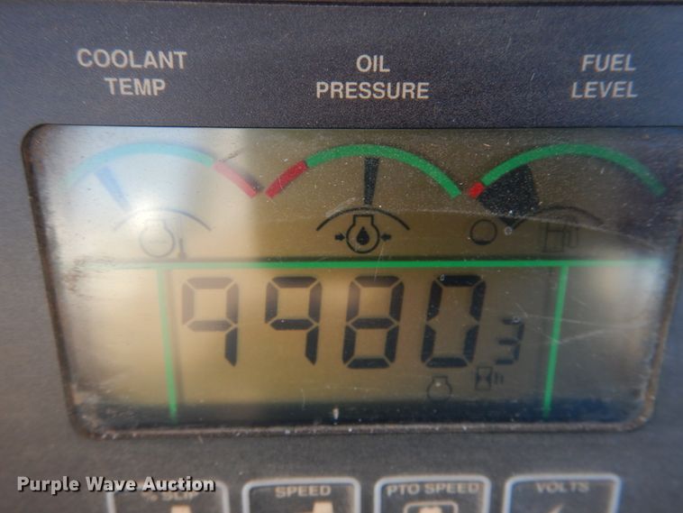 image for item DN1251 2003 John Deere 9520  4WD tractor