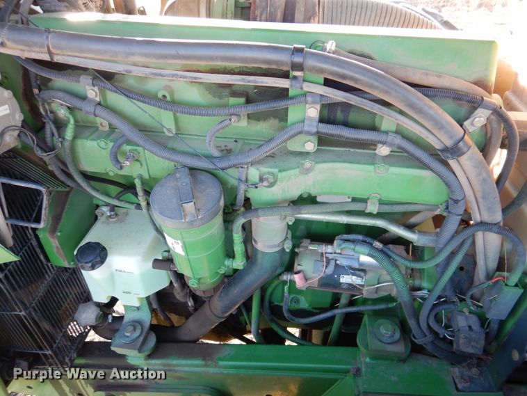 image for item DN1251 2003 John Deere 9520  4WD tractor