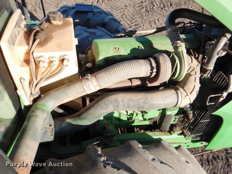 image for item DN1251 2003 John Deere 9520  4WD tractor