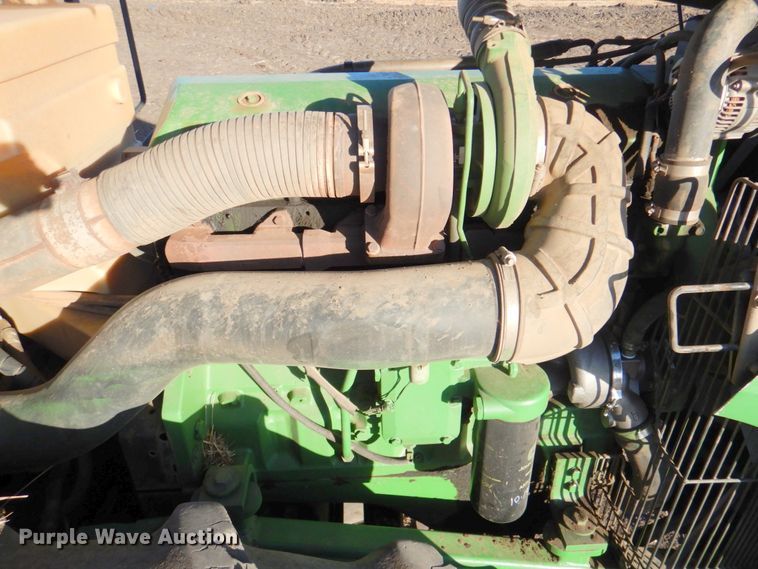 image for item DN1251 2003 John Deere 9520  4WD tractor