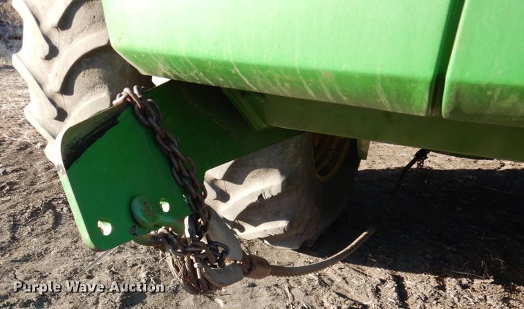 image for item DN1251 2003 John Deere 9520  4WD tractor