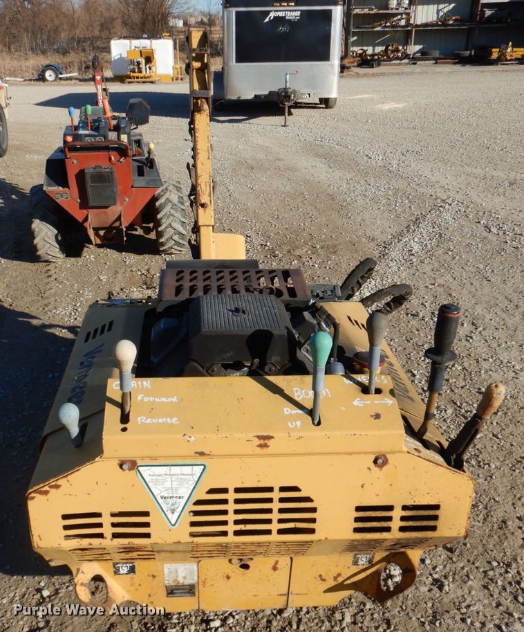 image for item DN1254 2000 Vermeer V2050  trencher