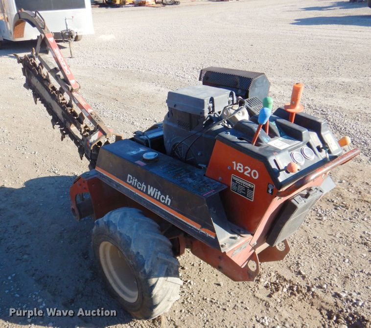 image for item DN1255 2004 Ditch Witch 1820  trencher