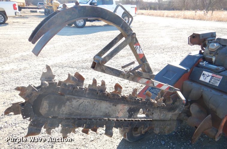 image for item DN1255 2004 Ditch Witch 1820  trencher
